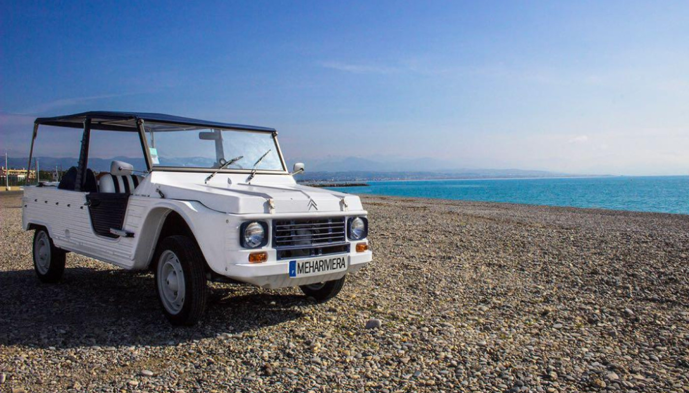 Mariage sur la Côte d’Azur : suivez les tendances avec la location d’une Méhari !